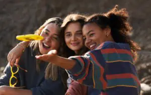 Snapchat a lansat prima dronă pentru social media, Pixy