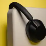 Căștile Sony WH-1000XM6 apar în oferta Amazon cu lista completă de specificații