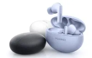 Huawei FreeBuds 5i este o pereche de căşti cu anulare de zgomot şi preţ de 84 euro