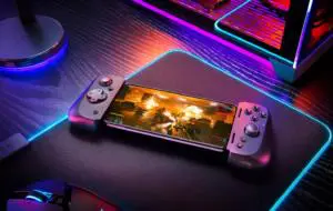 Razer Kishi V2 este un controller gândit pentru telefoanele Android