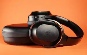 REVIEW Razer Barracuda Pro – ANC-ul a ajuns și pe căști de gaming