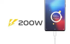 vivo lansează iQOO 10 Pro, telefonul care se încarcă de la 1% la 100% în doar 10 minute, cu 200W