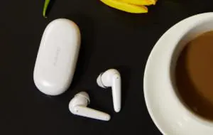 Huawei FreeBuds SE este o nouă pereche de căşti wireless, care costă doar 50 euro
