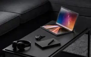 ASUS e pregătită să lanseze un laptop cu ecran pliabil la IFA 2022