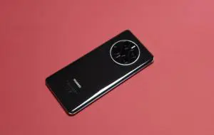 Huawei Mate 50 Pro – Design de top, cu o cameră pe măsură