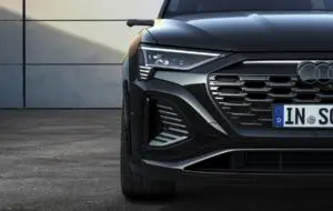 Audi a lansat SUV-ul electric Q8 e-tron cu autonomie de 600 de kilometri