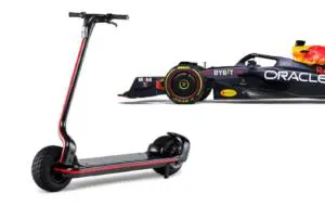 Red Bull a lansat o trotinetă electrică, cu autonomie de 60 de kilometri