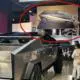 Tesla Cybertruck Mini cu două uşi apare într-un poster scăpat online