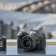 Canon a lansat aparatele foto EOS R50 şi R8, pentru creatori de conţinut