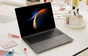Samsung a lansat primul său laptop Ultra: Galaxy Book3 Ultra are placă RTX 4070, ecran AMOLED
