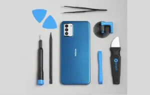 MWC 2023: Nokia G22 a sosit şi e un telefon pe care îl poţi repara acasă