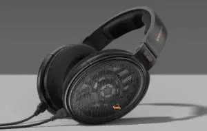 Căştile Sennheiser HD 660S2 vor să concureze cu AirPods Max, la un preţ mai mare