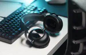 Logitech lansează G PRO X 2 LIGHTSPEED, cele mai noi căști de esports