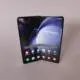 Samsung vrea să ne ofere în sfârşit un telefon pliabil Galaxy Z mai ieftin (FE)