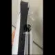 Un posibil PlayStation 5 Slim a fost fotografiat şi apare într-un clip online