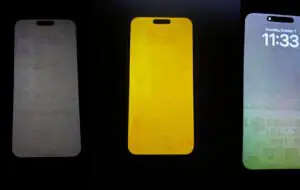 Noi probleme cu iPhone 15 Pro Max. Utilizatorii raportează burn-in pe ecran după doar câteva zile de utilizare