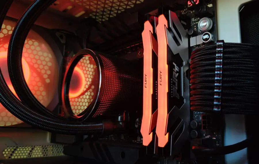 Kingston Fury Renegade RGB 32GB DDR5-8000 CL38