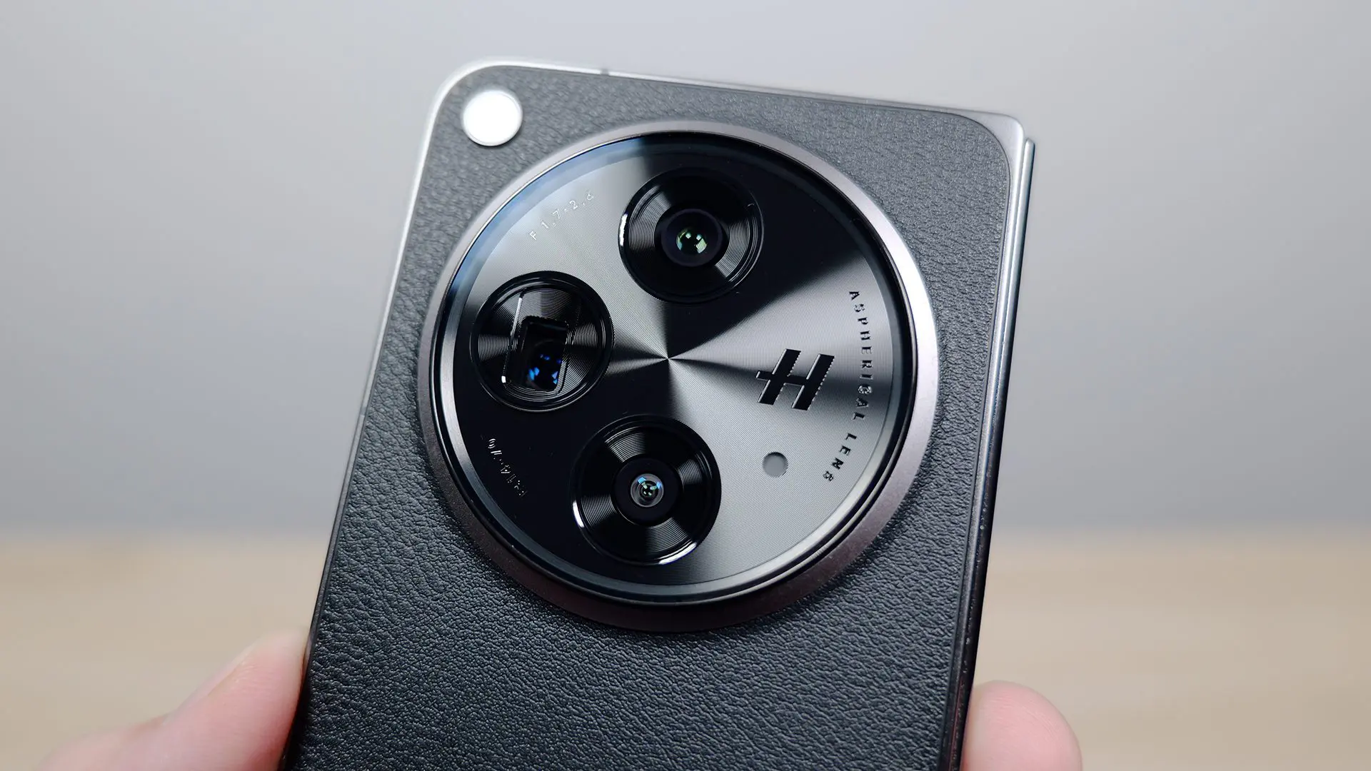 OnePlus-Open-camera
