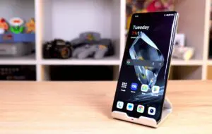 OnePlus 12 review: un rival adevărat pentru iPhone și S24 Ultra? (VIDEO)