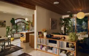 Sonos lansează o boxă de 8 inchi cu montare în tavan, parte din gama Sonos Architectural