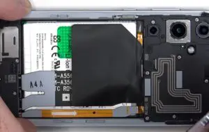 Cât de ușor de reparat este noul Galaxy A55