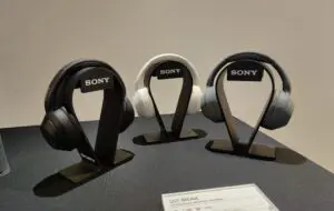 Sony lansează ULT, o nouă gamă de căști și boxe, cu mult bass, dedicată pasionaților de rap, trap și hip-hop