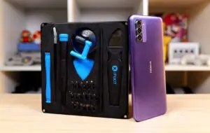 Nokia G42: merită un telefon pe care îl poți repara acasă?