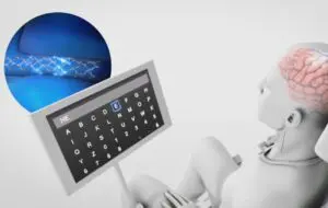 O companie se laudă că folosește deja ChatGPT în implanturile sale neurale