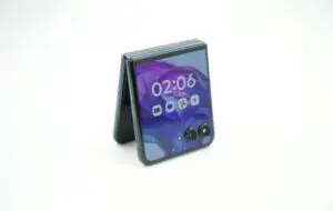 Motorola Razr 50 Ultra review: #1 contender la centura celui mai bun pliabil