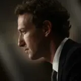 Zuckerberg avertizează că vei rămâne în urmă dacă nu vei avea A.I. la purtător