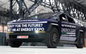 Tesla nu se ține de promisiuni: anulează „bateria externă” pentru Cybertruck