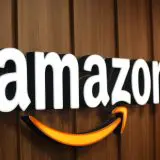 Probleme majore la Amazon, zeci de aplicații grav afectate