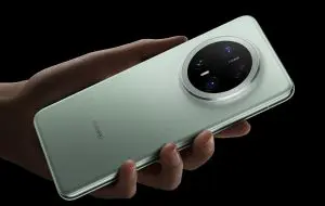 Telefoanele Huawei cu HarmonyOS Next pot rula aplicații de Android cu ajutorul unei soluții software