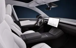 Tesla lansează serviciul său de taxiuri robot în Austin, Texas