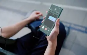 Zenfone 12 Ultra, printre puținele „flagship-uri” cu jack audio în 2025