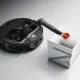 Roborock anunță Saros Z70, aspiratorul cu braț robotic care îți face și ordine în casă