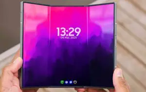 Tri-fold-ul Samsung ar putea fi lansat în doar două țări