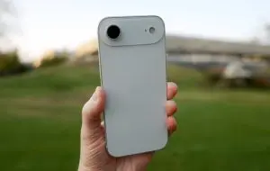 iPhone 17 Air ar putea avea probleme grave de autonomie. Bateria, la jumătate față de alte telefoane
