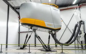 Primul simulator Full Flight A320 din România va fi instalat la Școala Superioară de Aviație Civilă