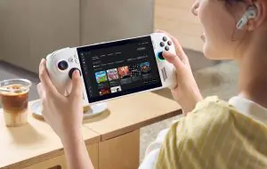 Microsoft și ASUS au creat primele handheld-uri sub numele Xbox