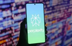 Samsung Galaxy S26 ar putea renunța la Gemini pentru un alt asistent AI