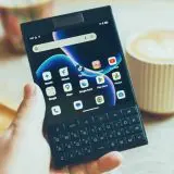 Unihertz Titan 2 readuce ideea tastaturii Qwerty de la Blackberry
