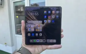 Honor Magic V5 se lansează în România! Vine într-o singură configurație de top și amenință Fold7 în piață