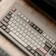 Tastatura de 8.000$ pentru care oamenii așteaptă și 9 luni