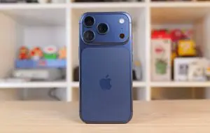 Efectul iPhone 17: Apple ar putea depăși Samsung pentru locul 1 pe piața de smartphone-uri în 2025