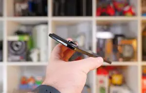 Producătorii chinezi s-au speriat de eșecul lui iPhone Air și au anulat planurile pentru telefoane ultra-subțiri