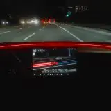 Update controversat: Tesla afișează „reclame” pe ecranele mașinilor de peste 40.000 de euro