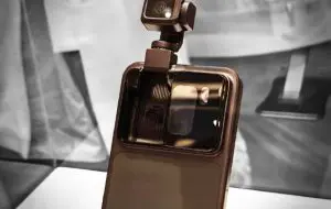 Honor Robot Phone a fost prezentat înainte de lansarea de la MWC