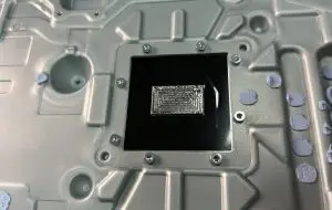 Sony rezolvă problema scurgerii de metal lichid pe noile console PlayStation 5 standard, cât și pe cele Slim