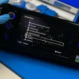 Un utilizator Reddit a creat ce nu a avut curaj PlayStation: un PS4 Slim portabil